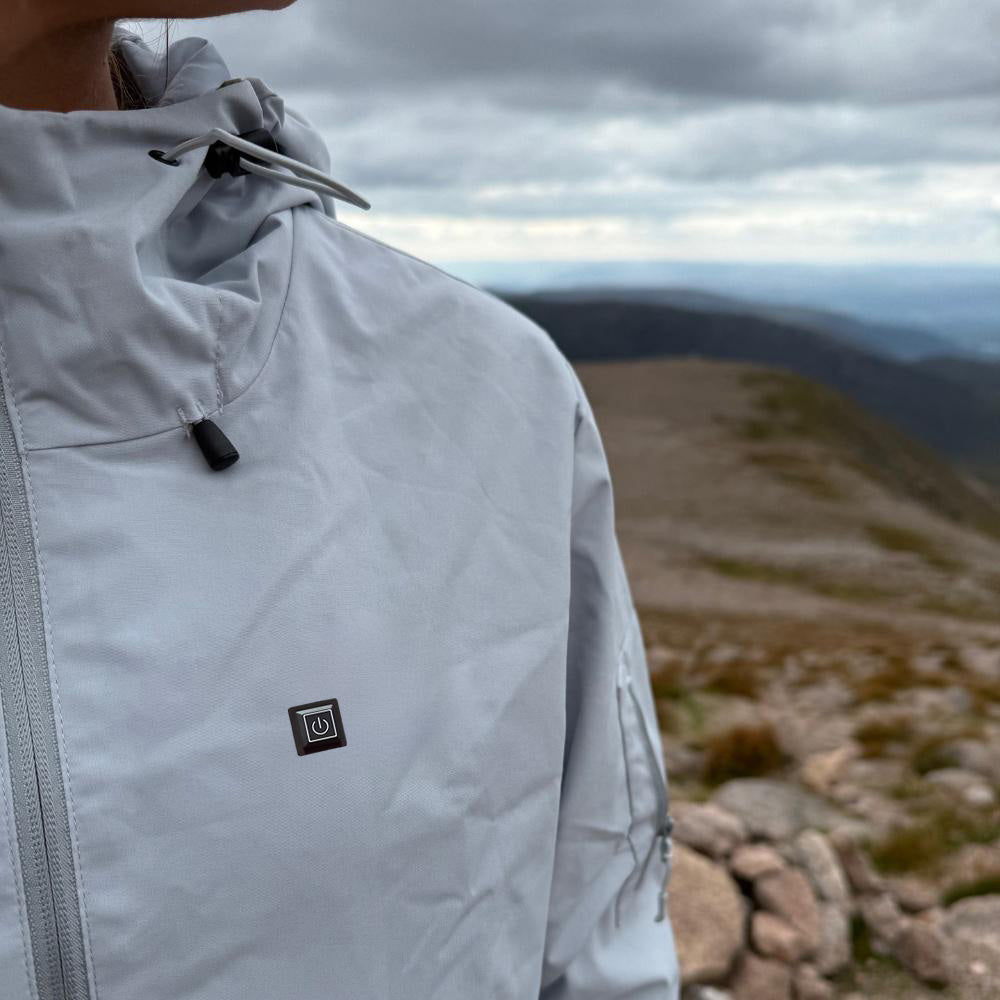 Women's Softshell Heated Jacket with 3 Heat Levels – Adjustable Warmth for Trail Hiking