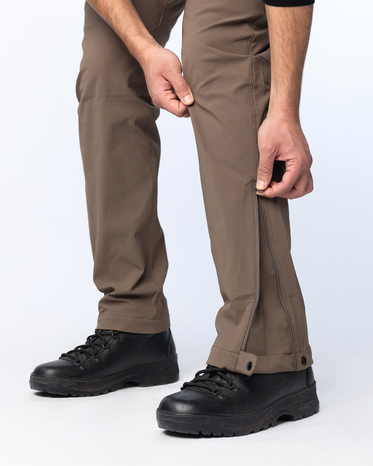 Men's Rainy-Day Heated Pants – Quick-Dry Fabric for Wet Hiking & Trail Walks