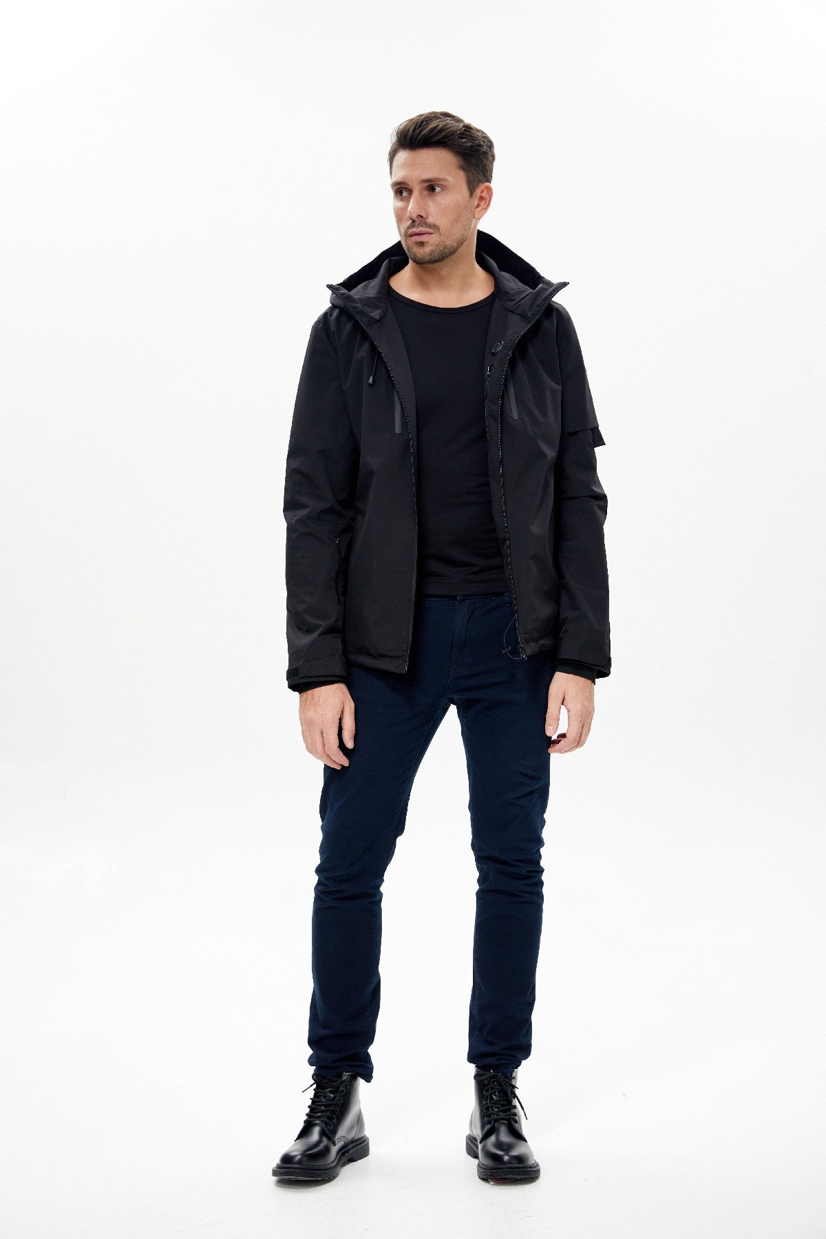 Windproof Waterproof Men's Softshell Heated Jacket for Hiking & Trekking Lightweight & Durable