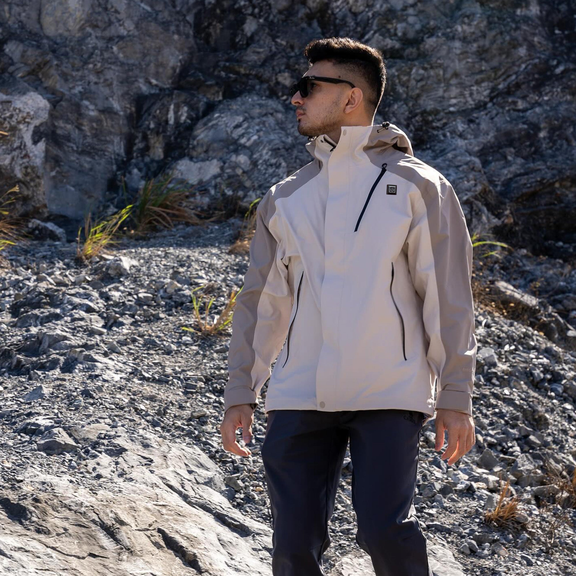 Men's Outdoor Heated Jacket All-Purpose for Hiking, Camping & Skiing