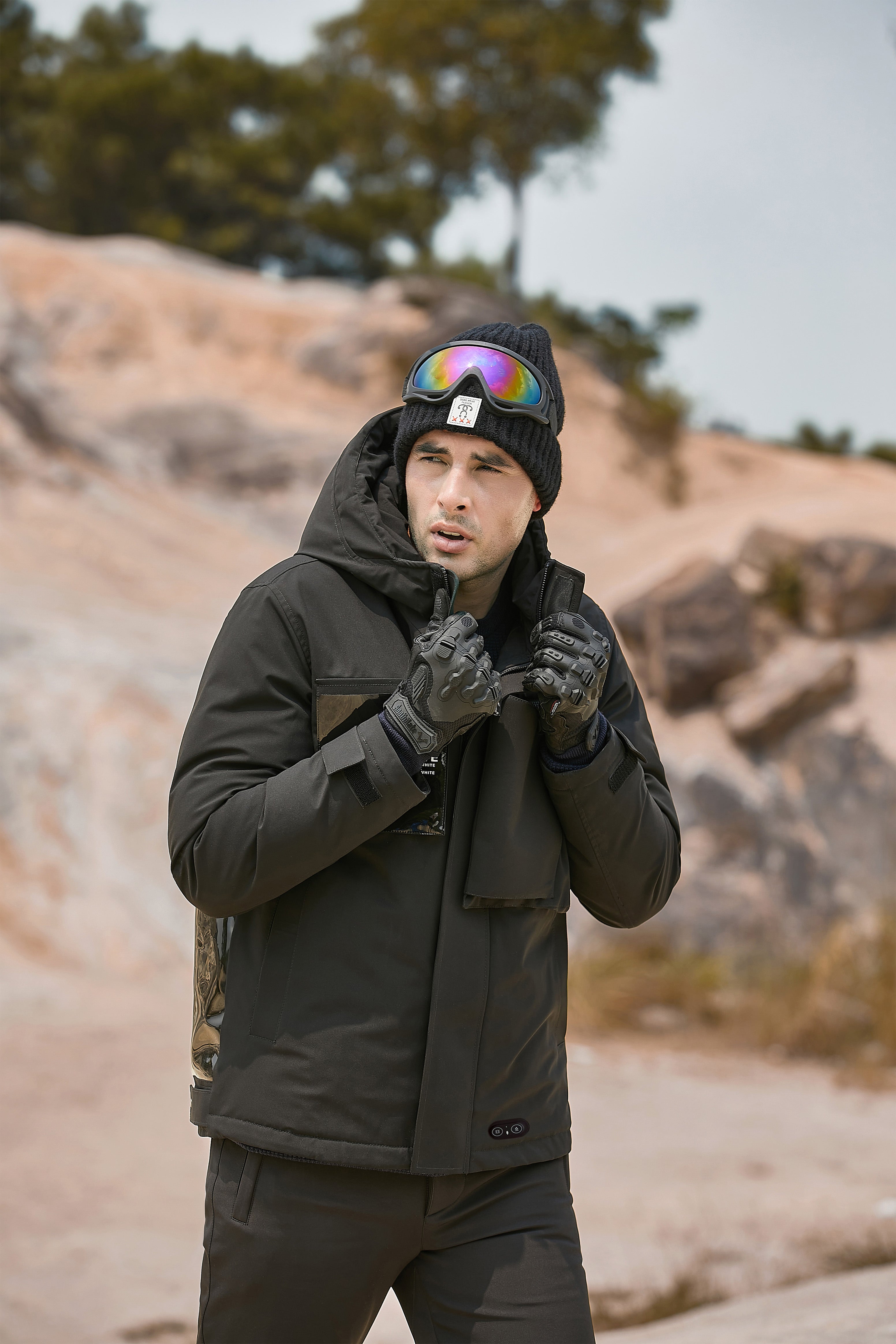 Men's High Quality Softshell Heated Jacket Ideal For Walking Windproof