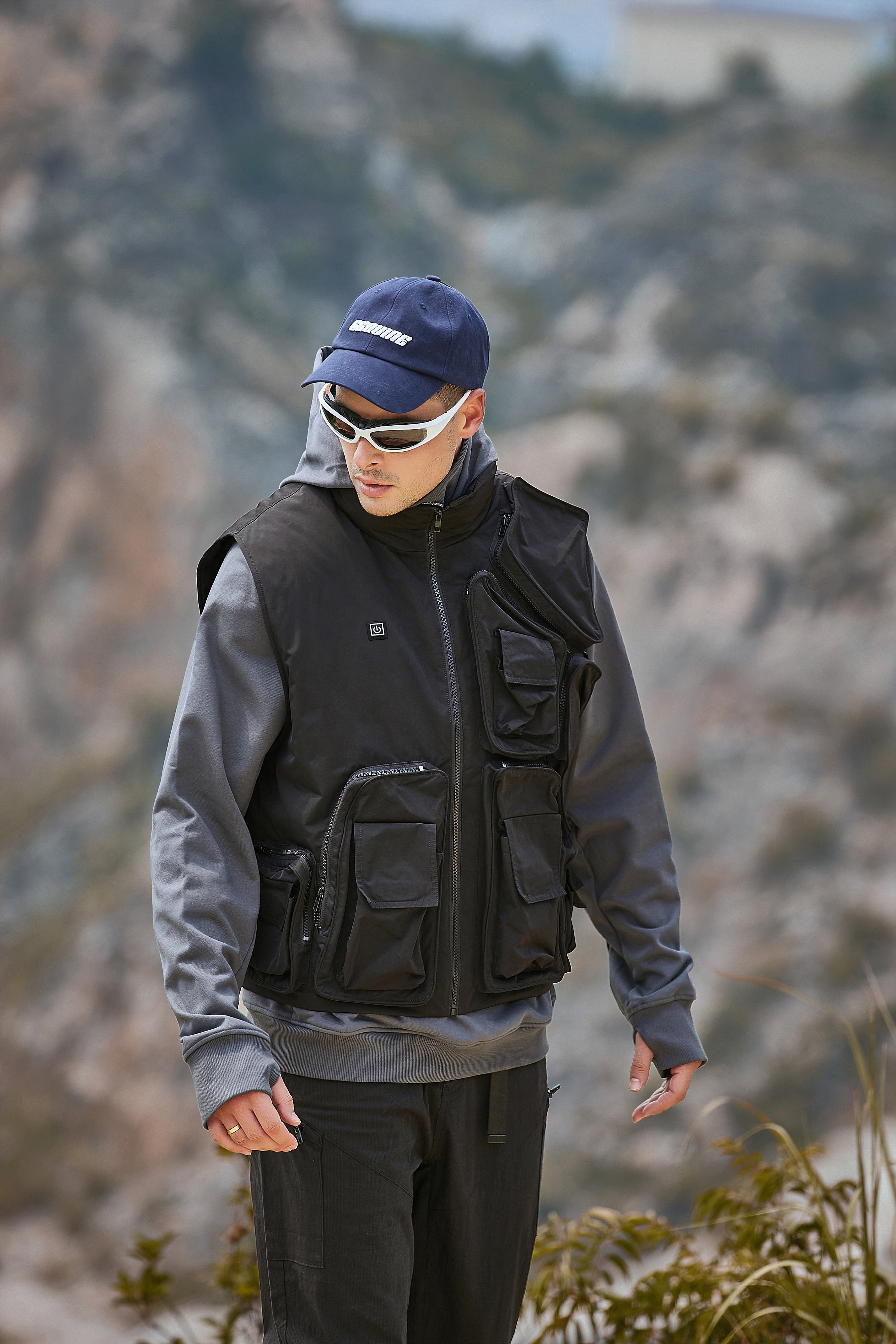 Work Heated Vest For Walking With High Quality Windproof Design
