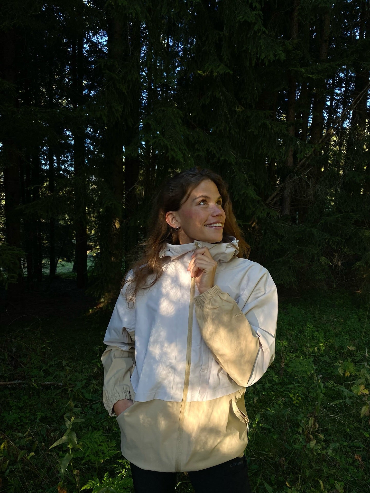 Women's Sports Heated Jacket Lightweight for Fast-Paced Hiking