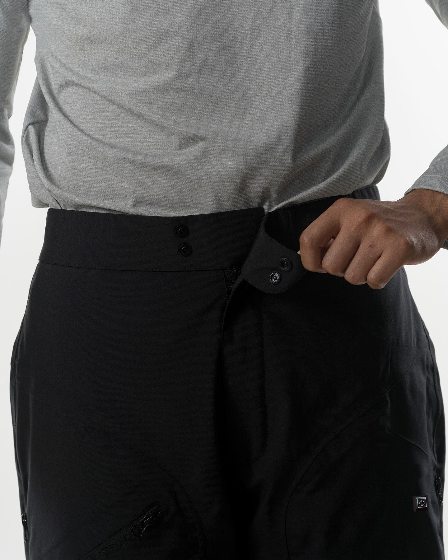 Men's Heated Pants with Loose Fit – Layers Over Base Layers for Cold Hiking