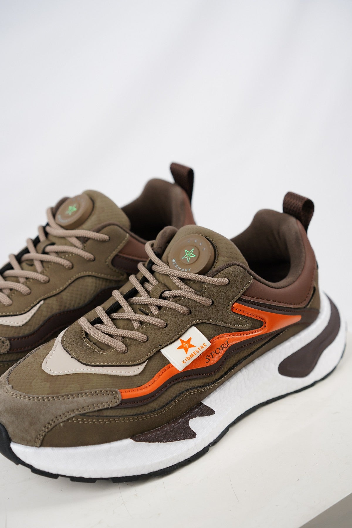 Unisex USB-Rechargeable Outdoor Heated Shoes - Powers Up for All-Day Hiking