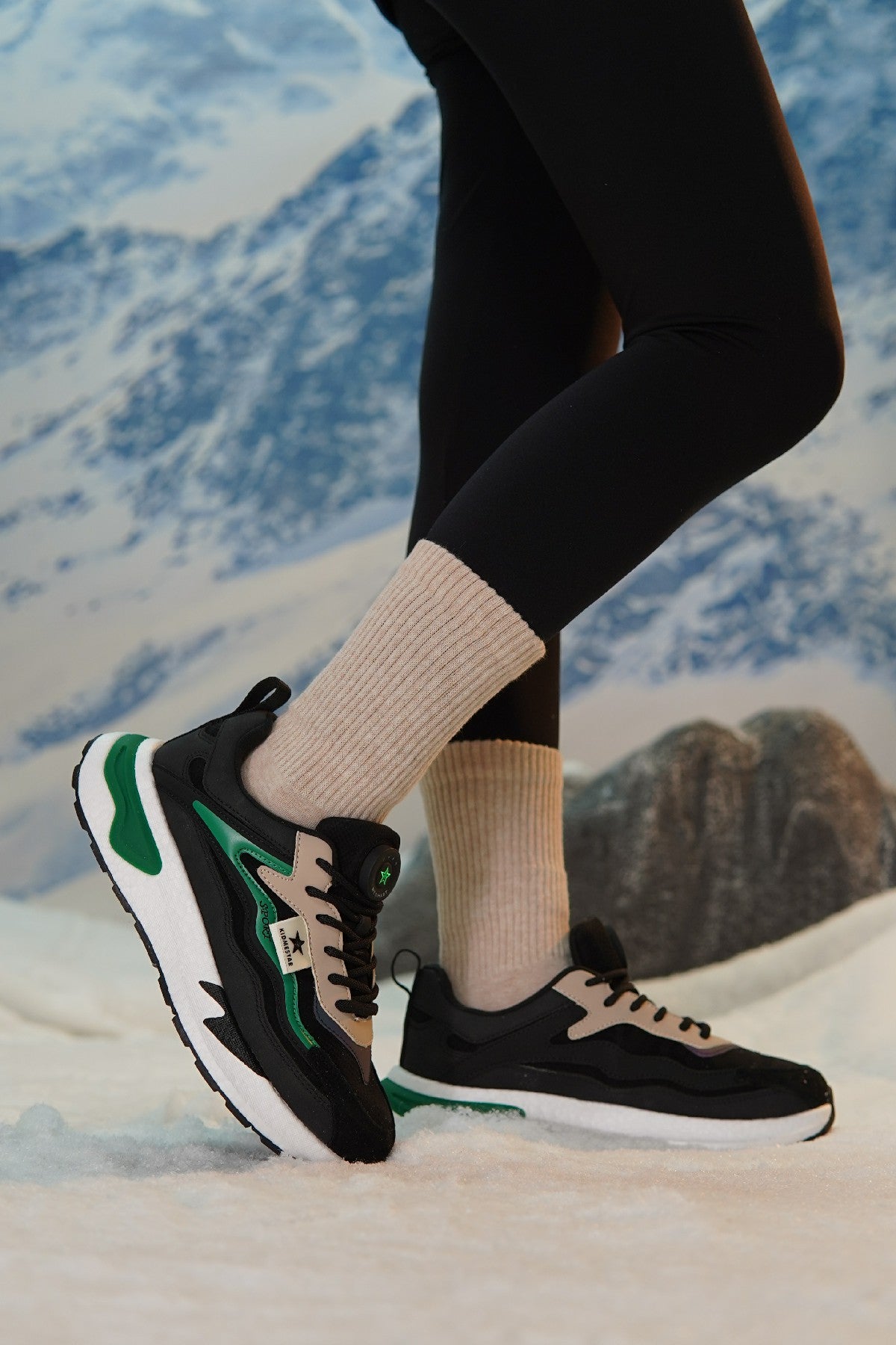 Unisex Cozy Casual Heated Shoes- Warm for Casual Hiking & Outdoor Leisure Time