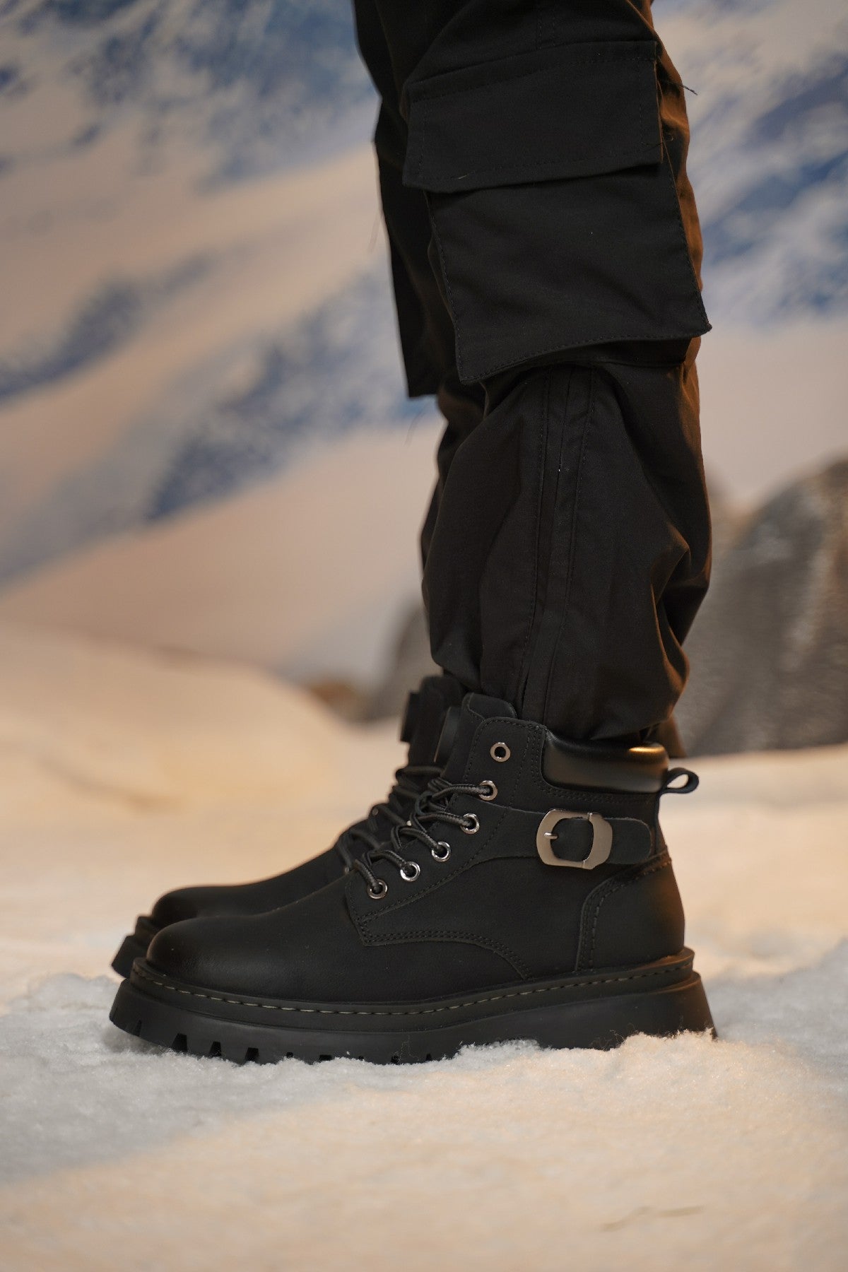 Unisex Quick-Heating Sports Heated Boots - Warms Up Fast for Cold Morning Hiking