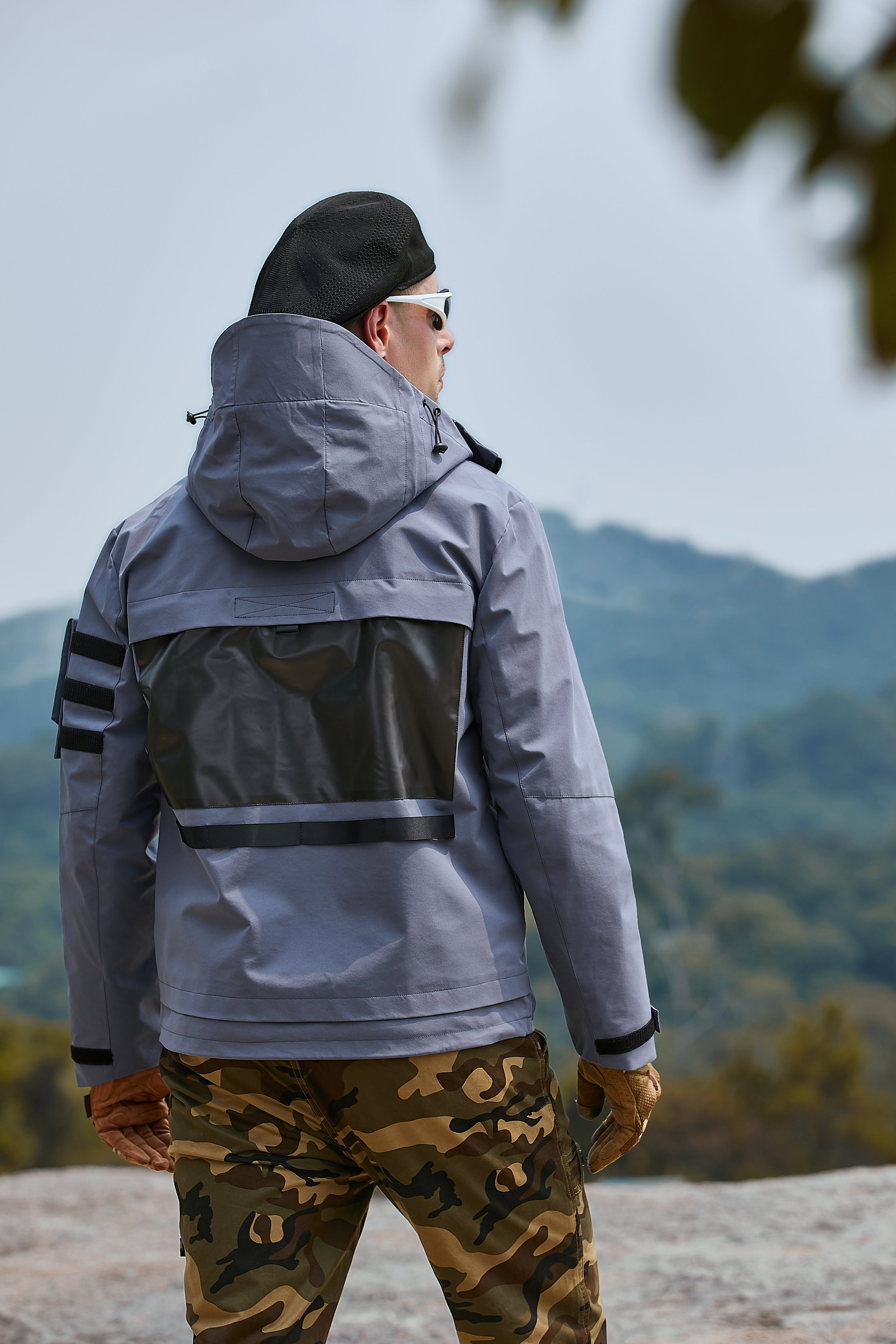 Men's Outdoor Heated Jacket Intelligent And Windproof For Rock Climbing