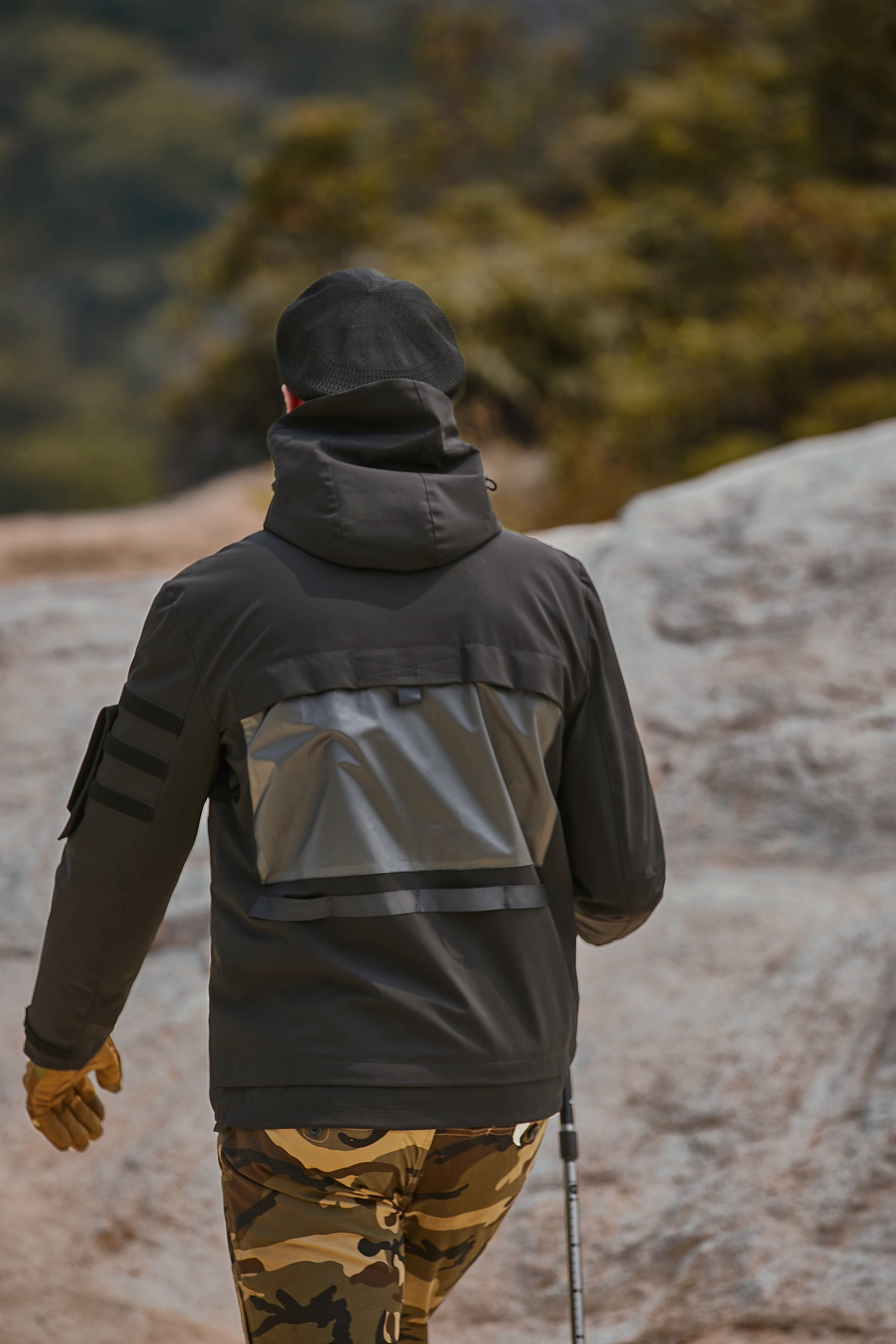 Men's Fashionable Windproof Windbreaker Heated Jacket In Travel Season