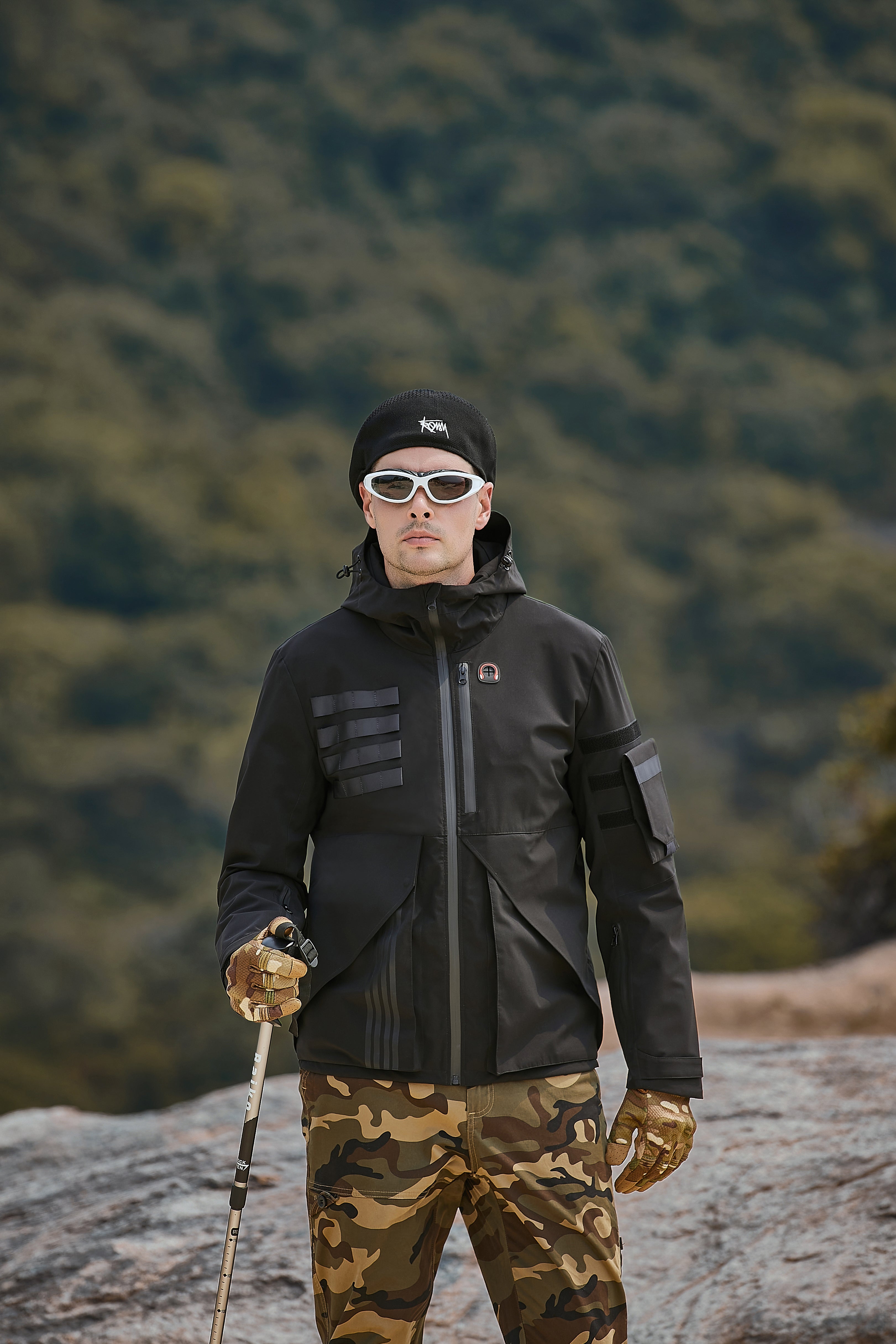 Men's Fashionable Windproof Windbreaker Heated Jacket In Travel Season